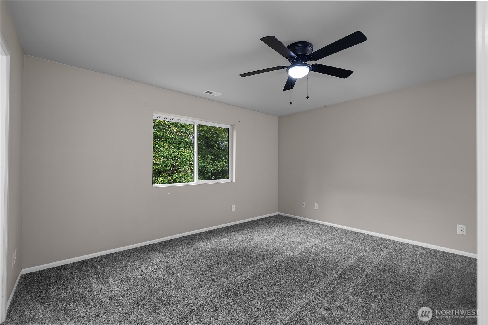 4648 Lambskin Street Property Photo 16