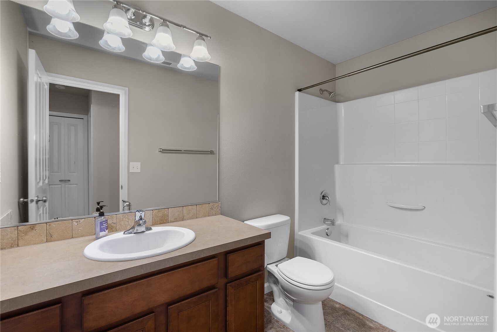 4648 Lambskin Street Property Photo 20