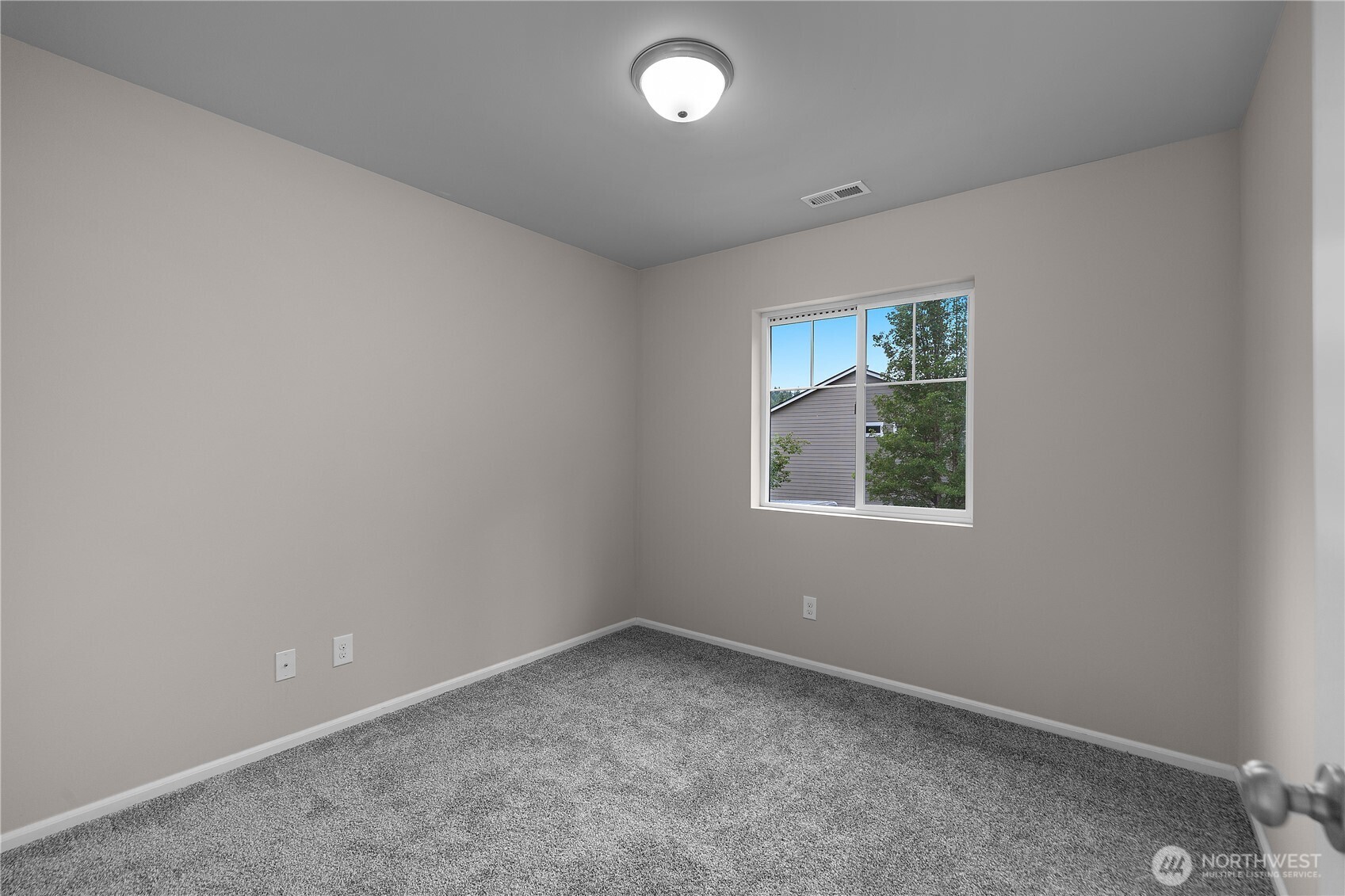 4648 Lambskin Street Property Photo 22