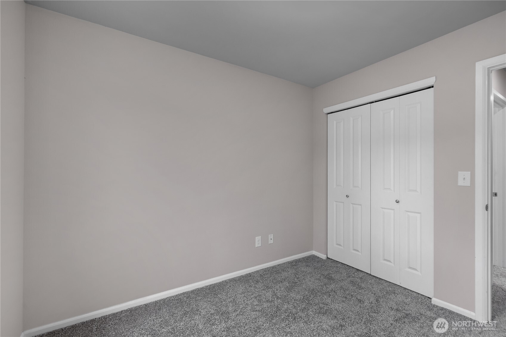 4648 Lambskin Street Property Photo 23