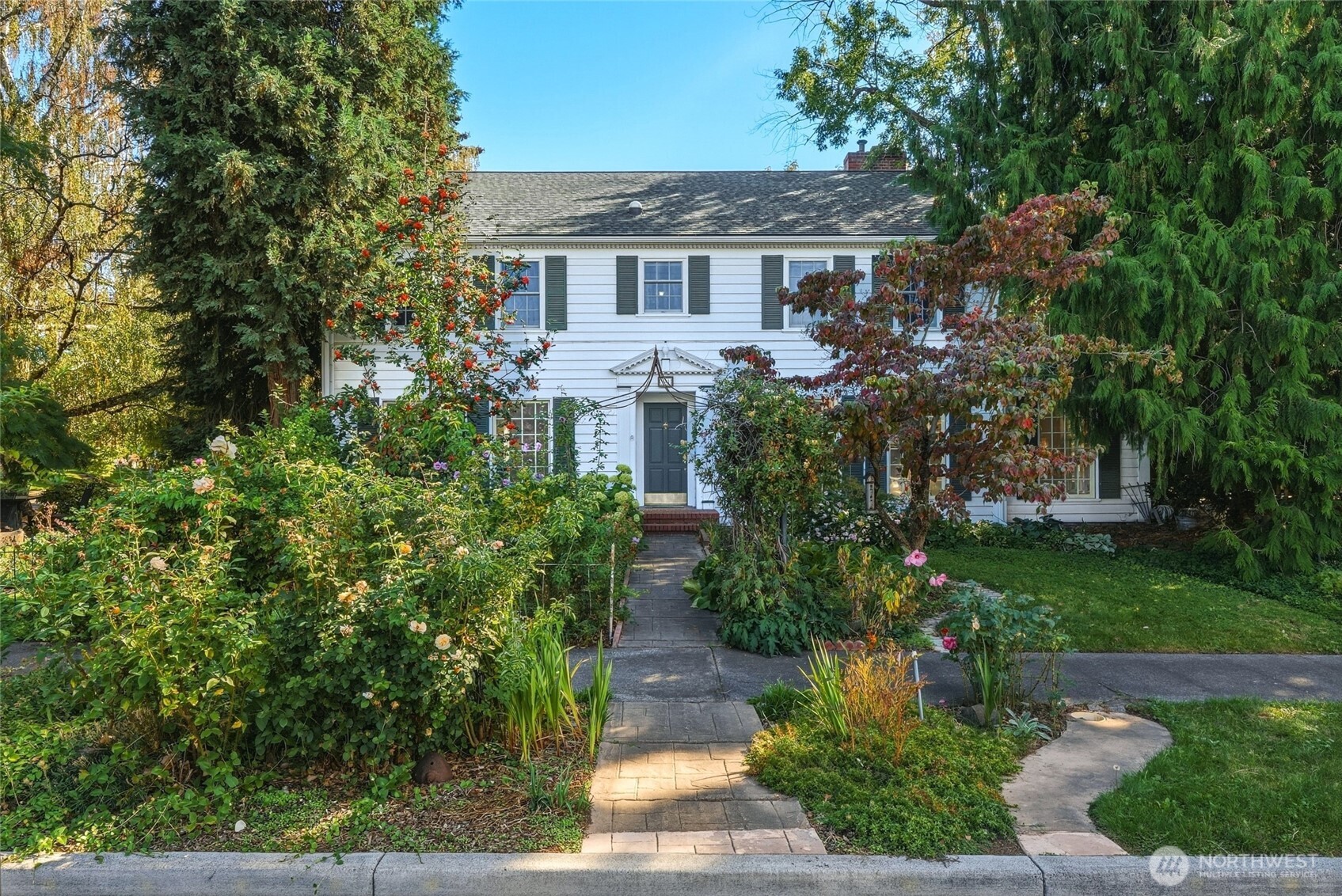 444 Washington Street Property Photo 2