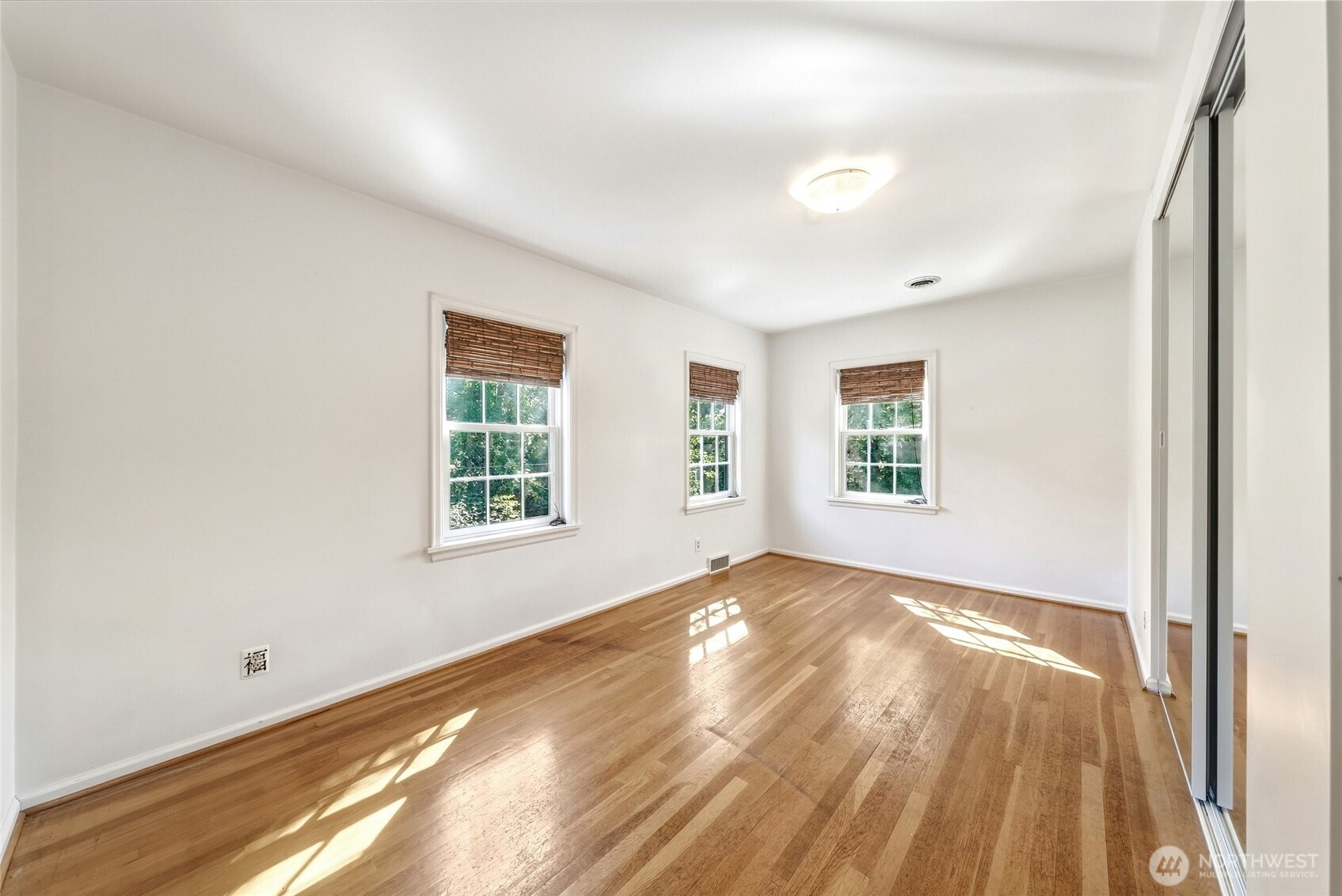 444 Washington Street Property Photo 16
