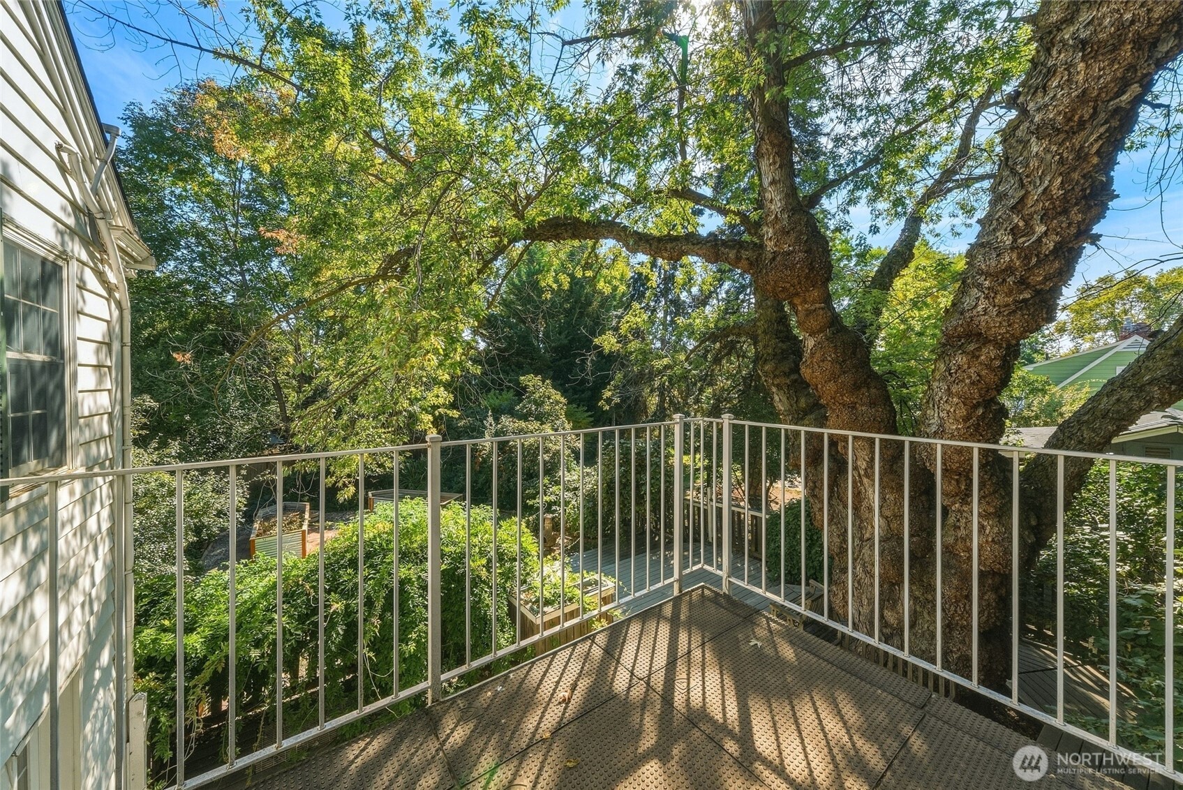 444 Washington Street Property Photo 18