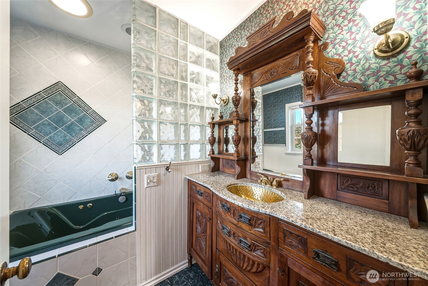 444 Washington Street Property Photo 20