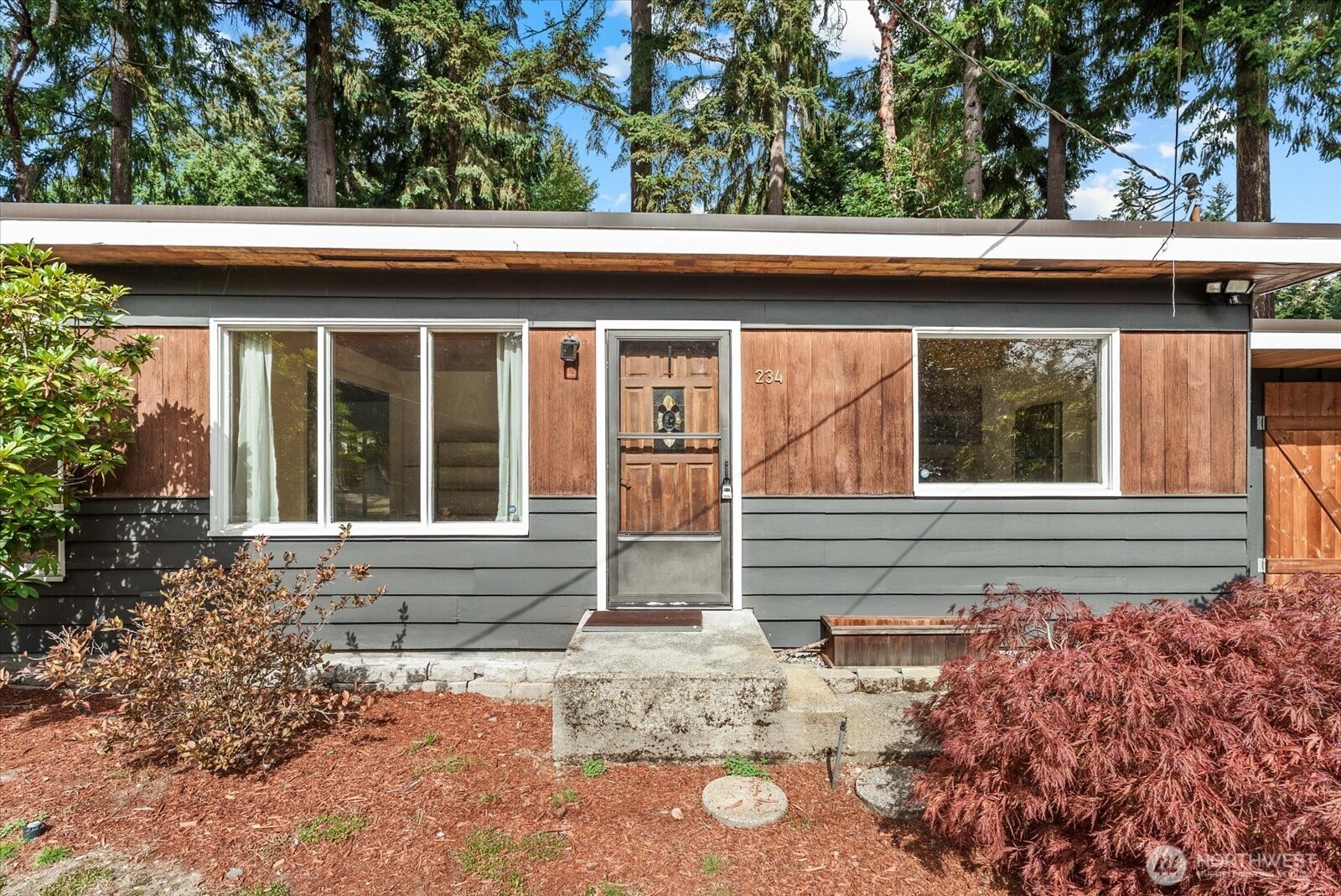 234 Sw 208th Street Property Photo 2