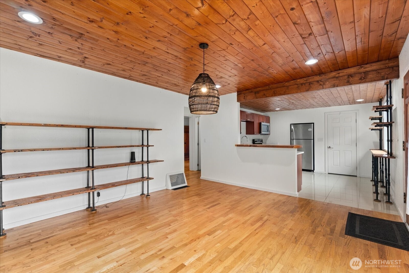 234 Sw 208th Street Property Photo 5