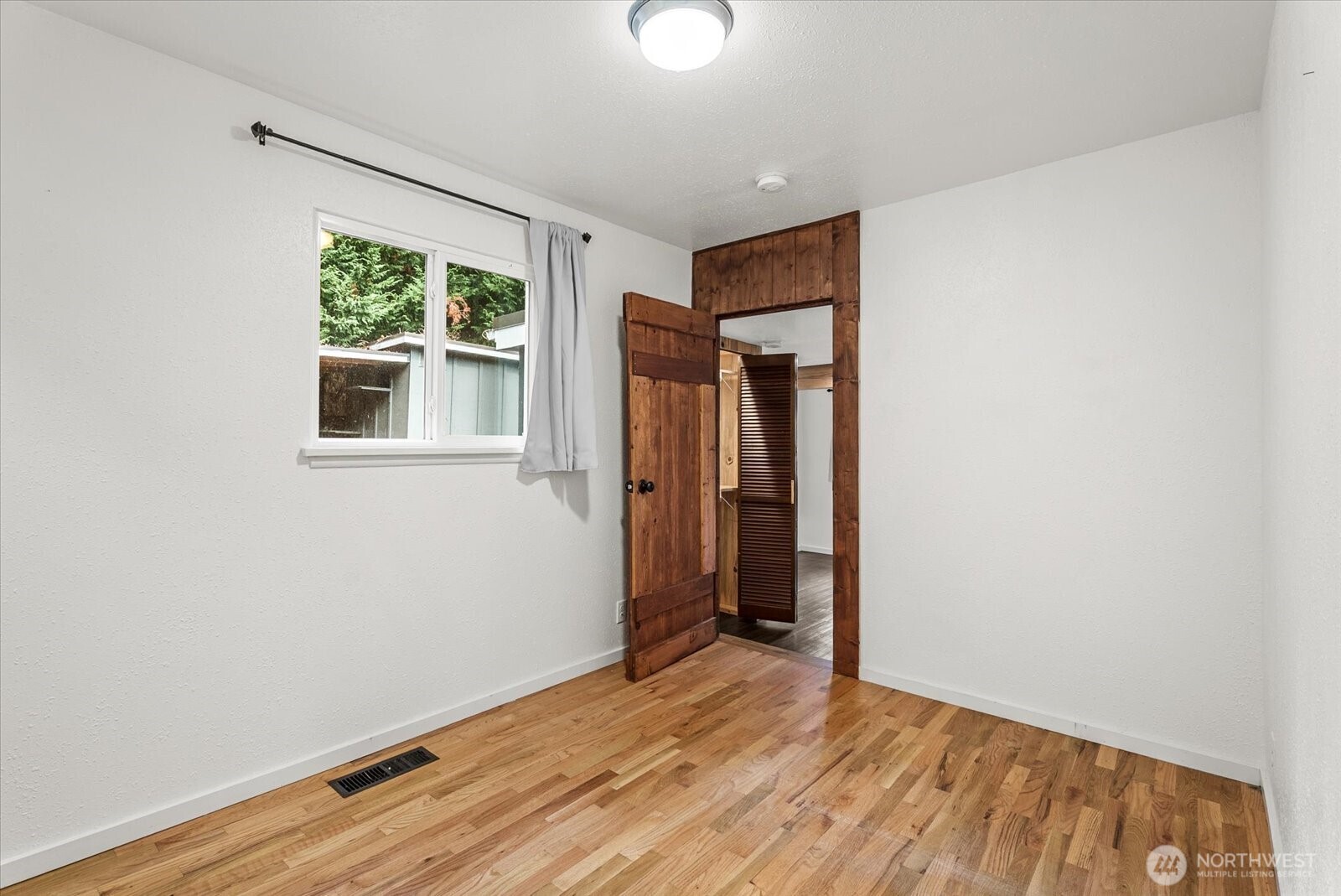 234 Sw 208th Street Property Photo 15