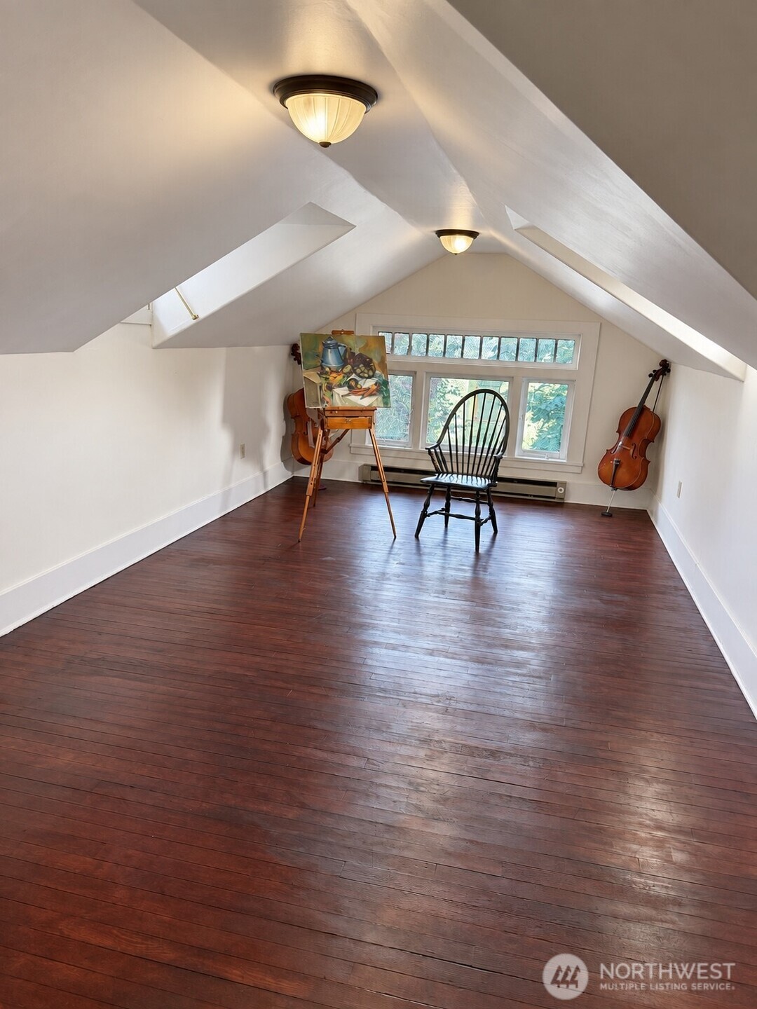 525 N Iron Street Property Photo 16