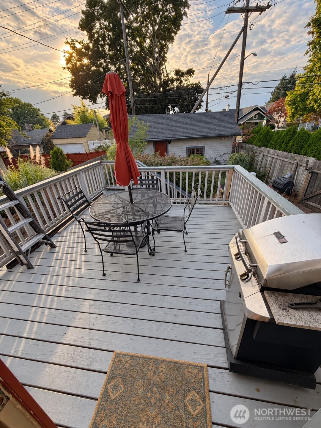 525 N Iron Street Property Photo 19
