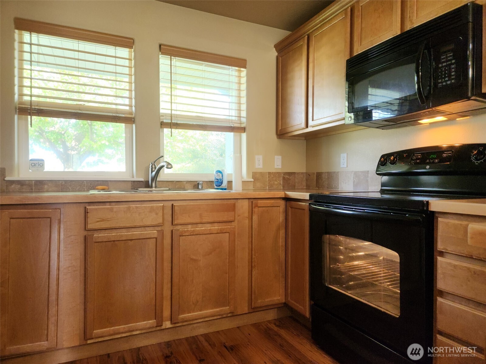 5149 Pinehurst Street Property Photo 9