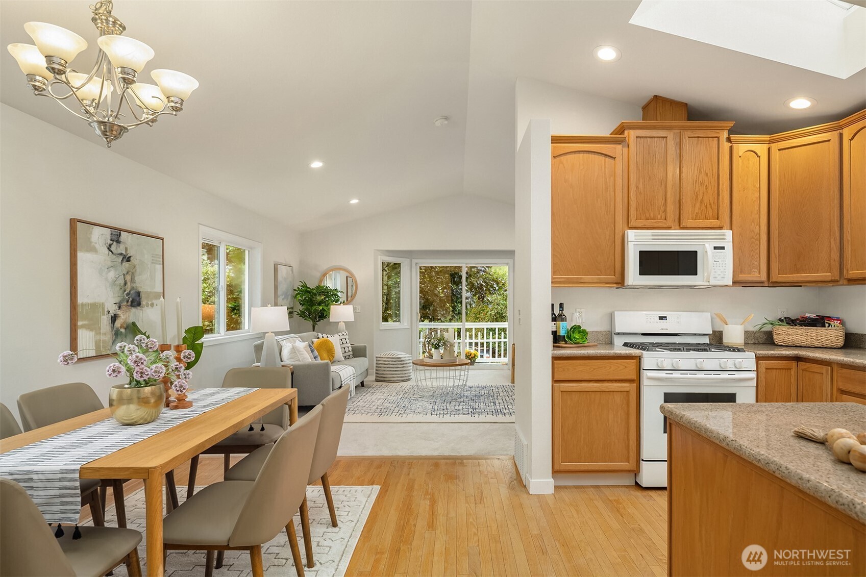 14032 Wayne Place Property Photo 5