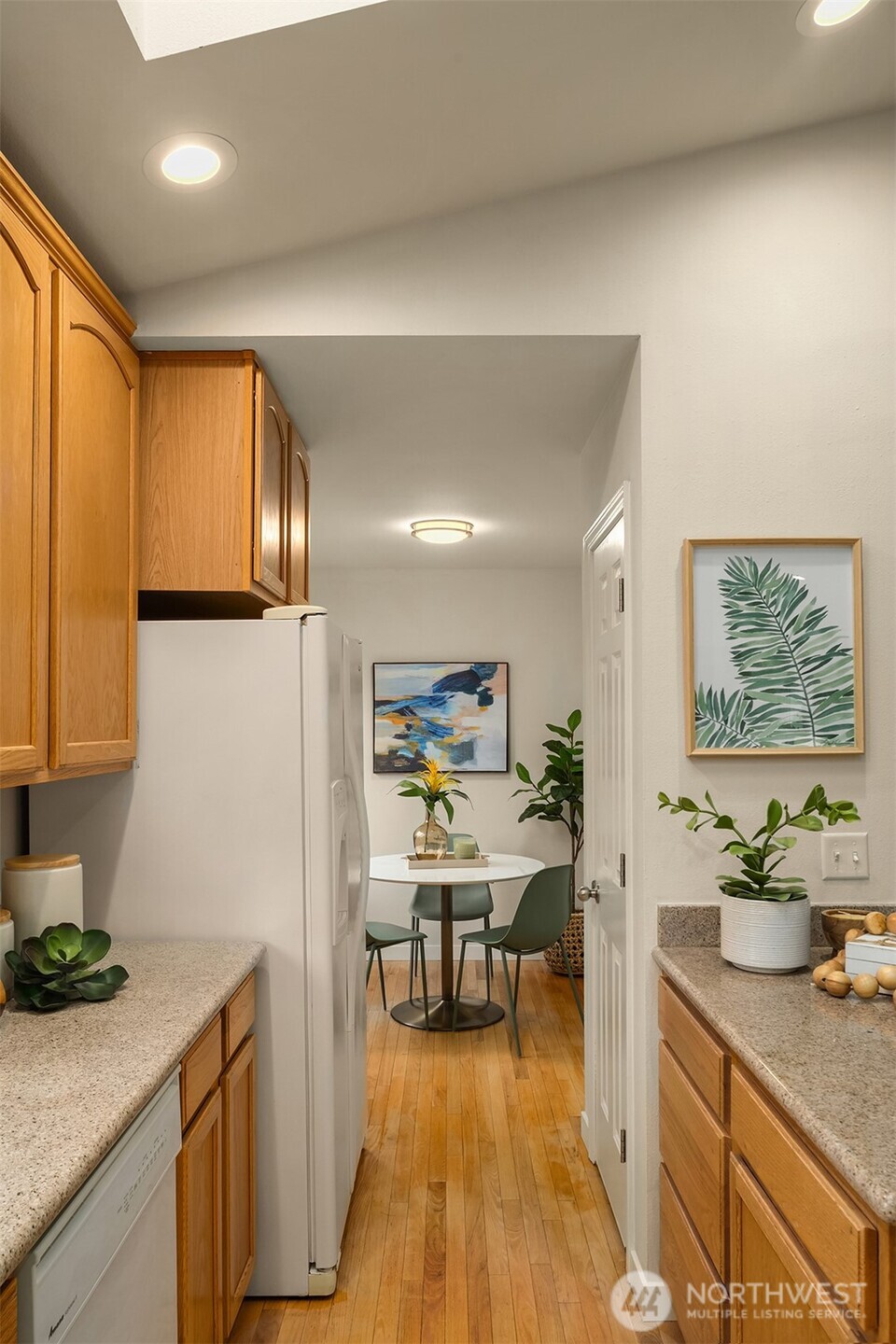 14032 Wayne Place Property Photo 8
