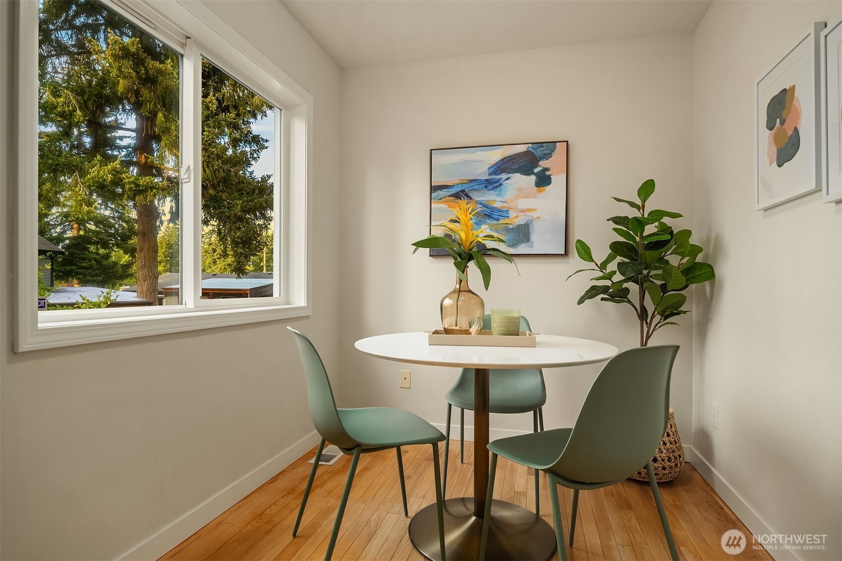 14032 Wayne Place Property Photo 9