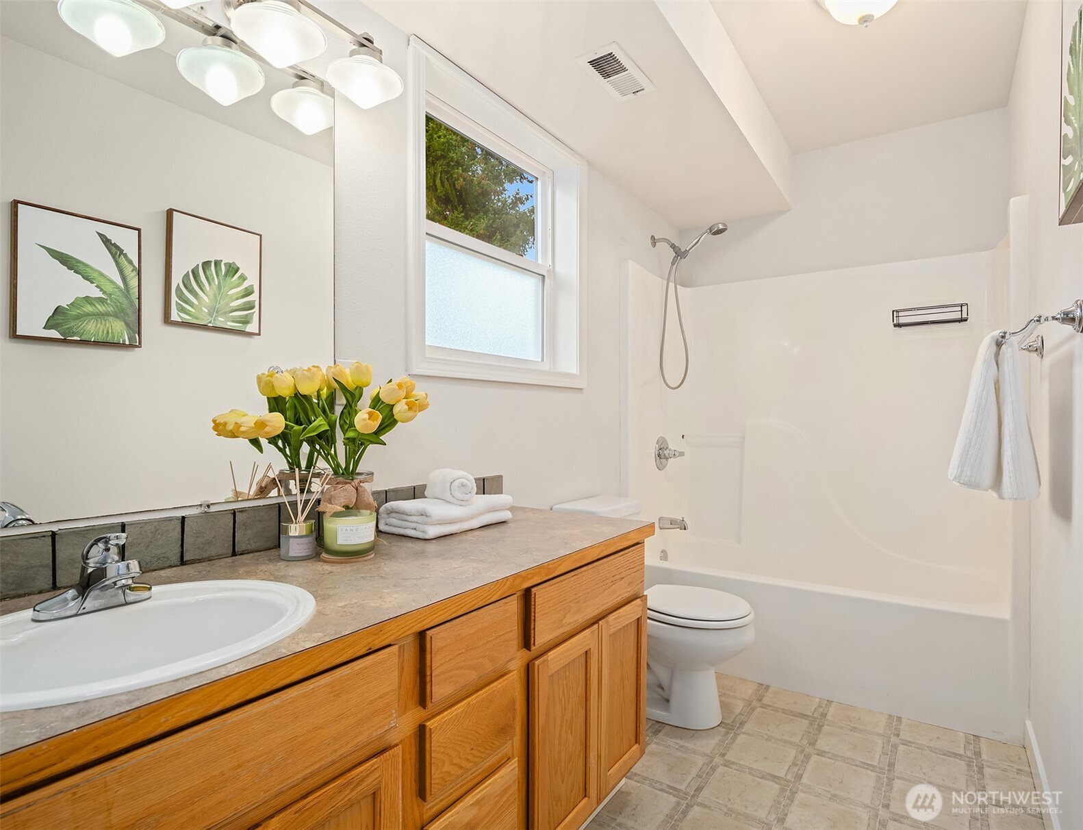 14032 Wayne Place Property Photo 18
