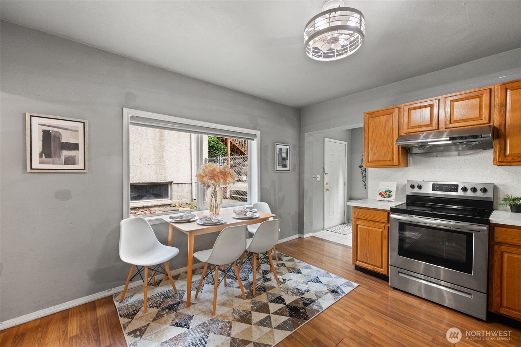 1512 21st Avenue Property Photo 4