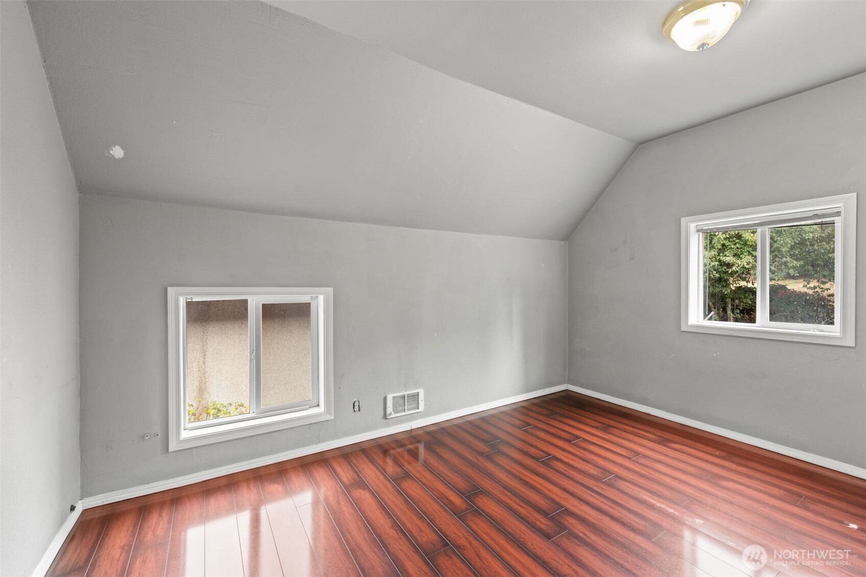 1512 21st Avenue Property Photo 13