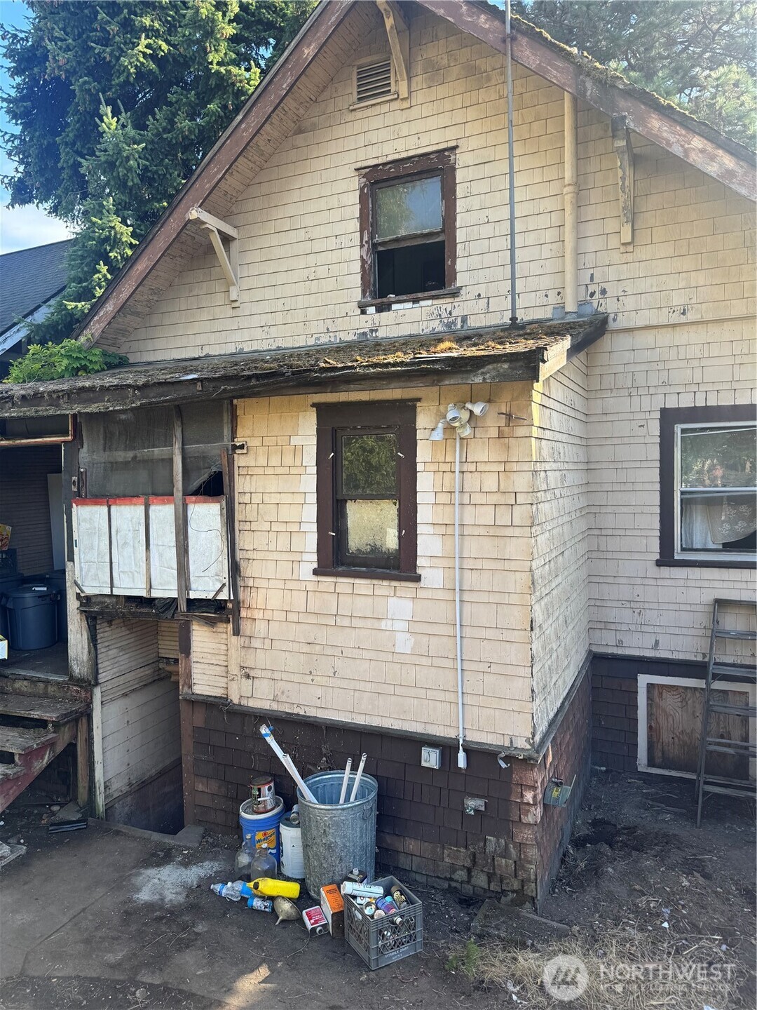 1538 Nw 61st Street Property Photo 6
