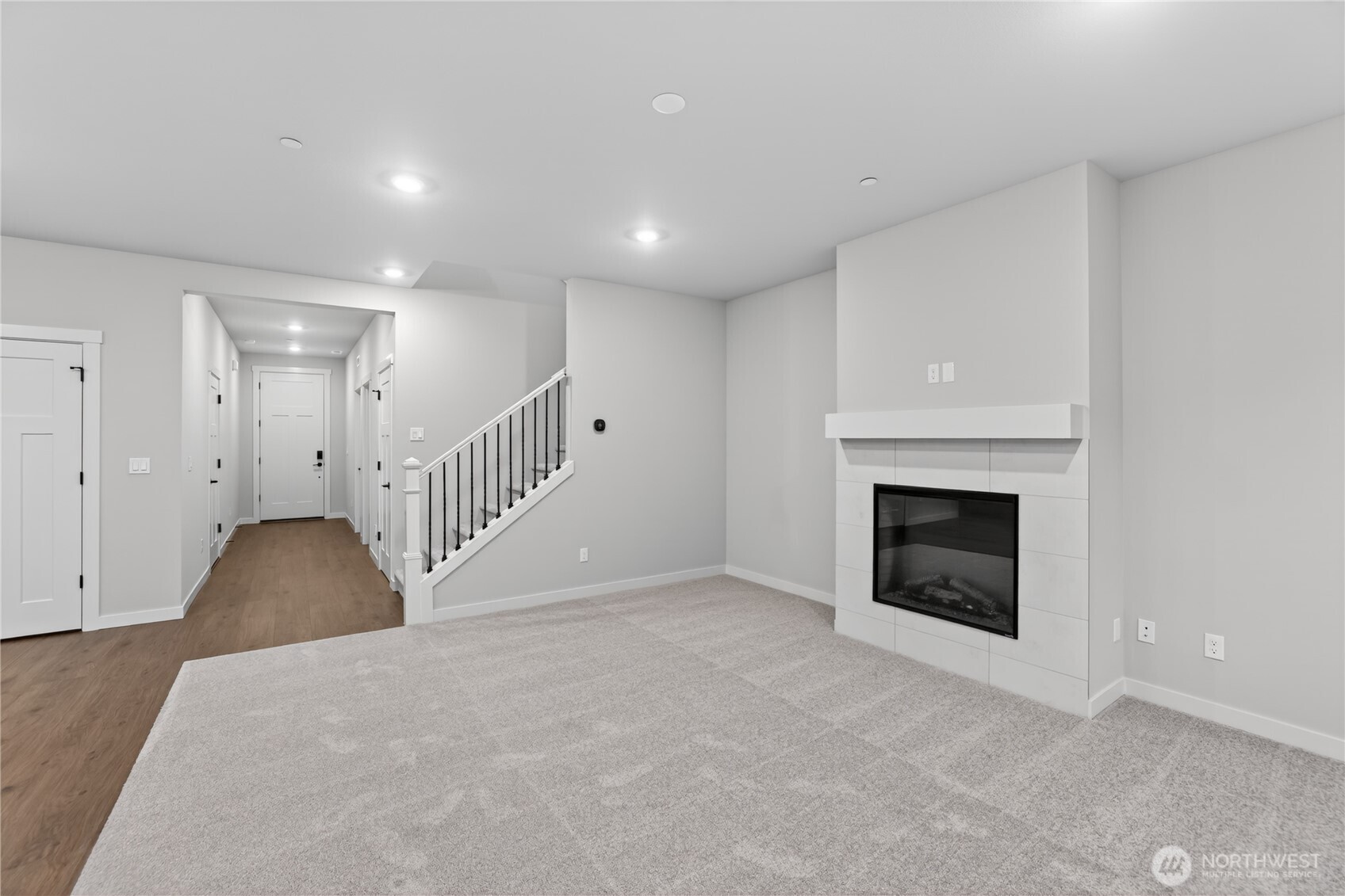 5275 N 85th Avenue Property Photo 5