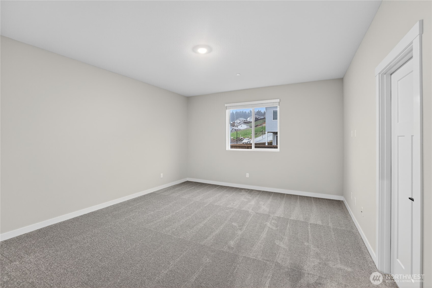 5275 N 85th Avenue Property Photo 19