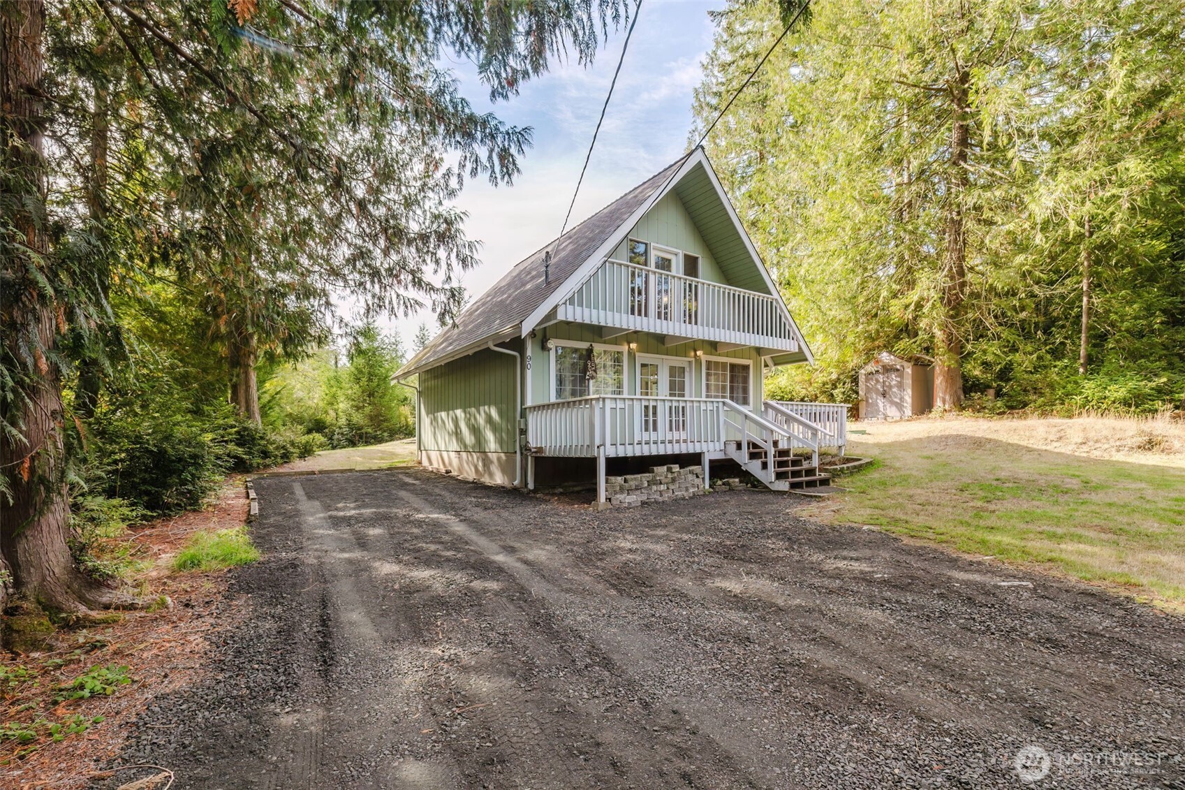 90 E Snow Cap Drive Property Photo 3