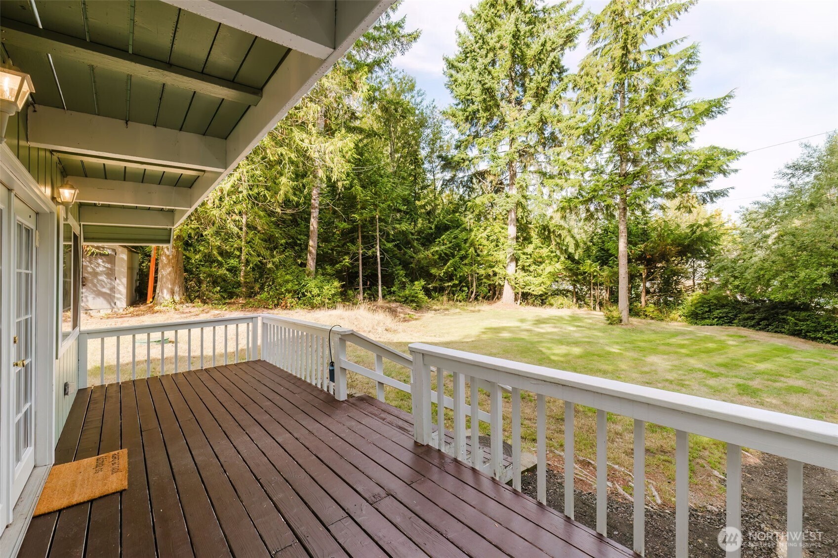 90 E Snow Cap Drive Property Photo 4