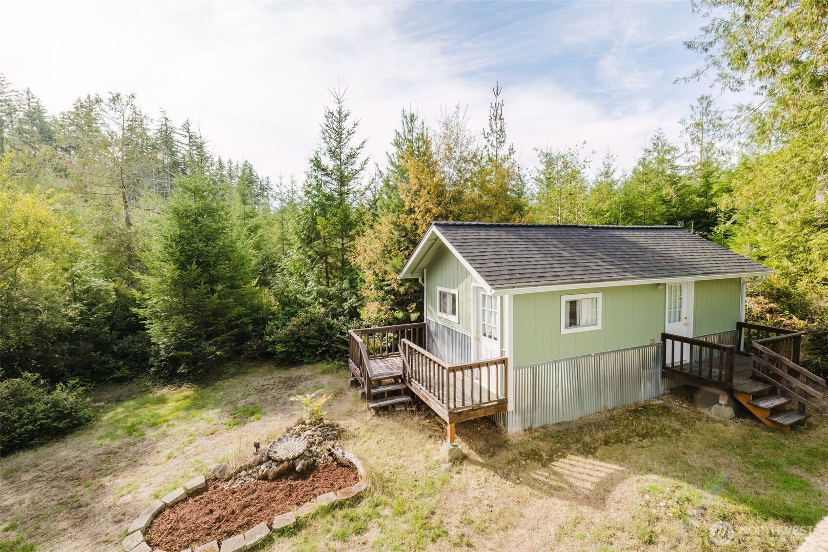 90 E Snow Cap Drive Property Photo 24