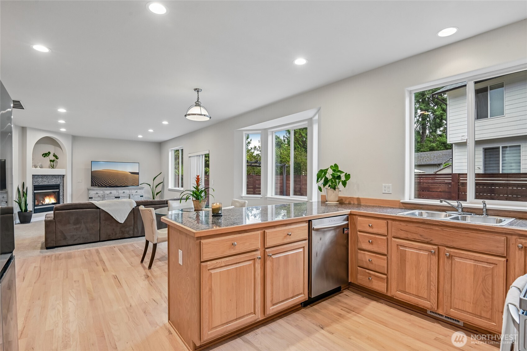 22024 102nd Place Property Photo 10