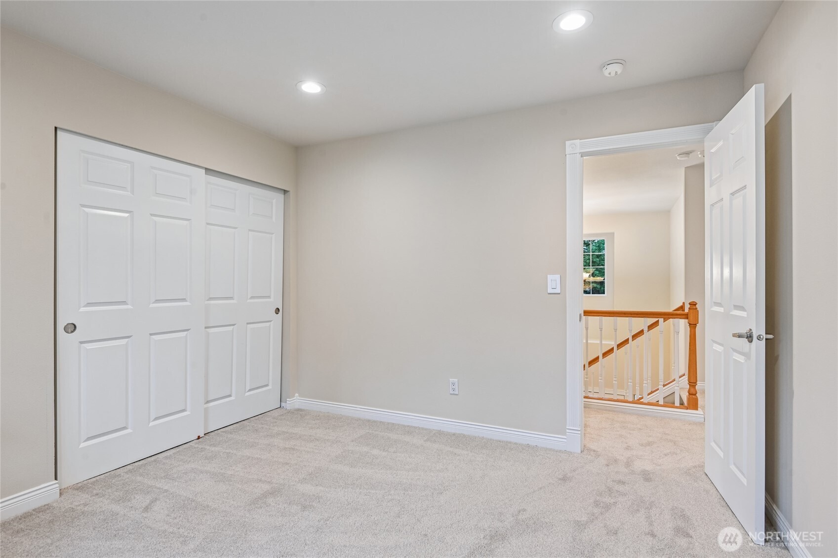 22024 102nd Place Property Photo 25