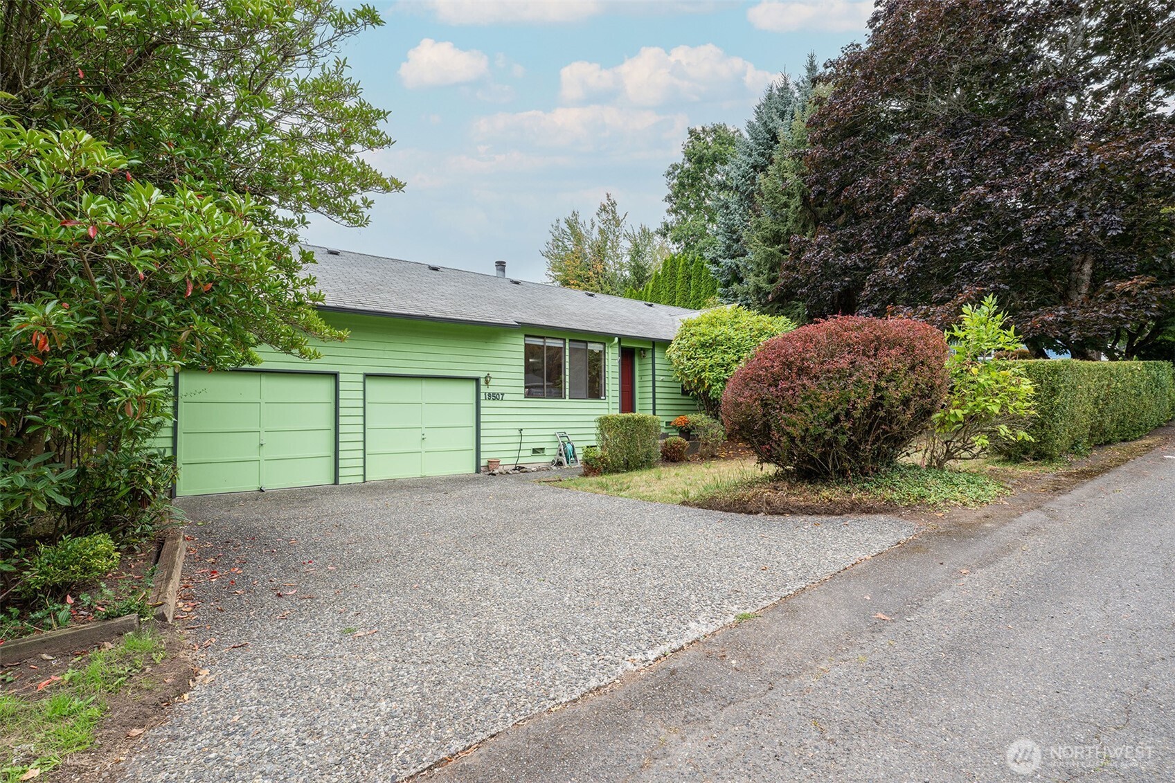 19507 55th Ave NE Property Photo 1
