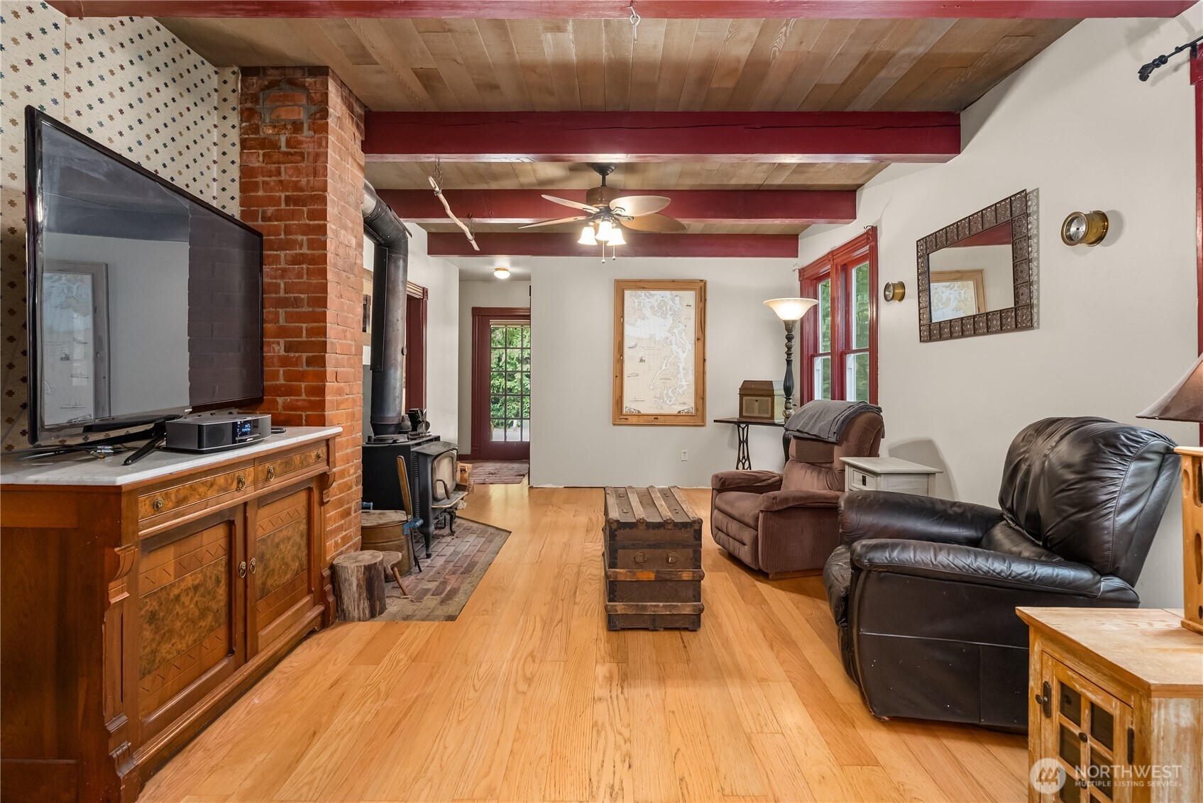 17026 S Vaughn Road Property Photo 6