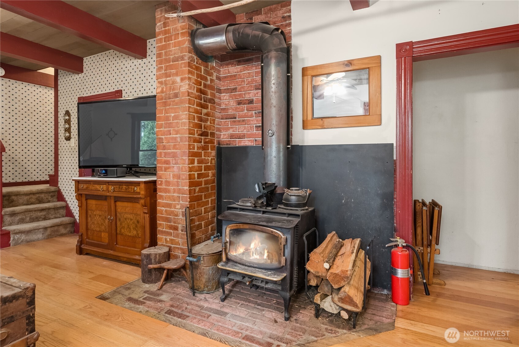 17026 S Vaughn Road Property Photo 8