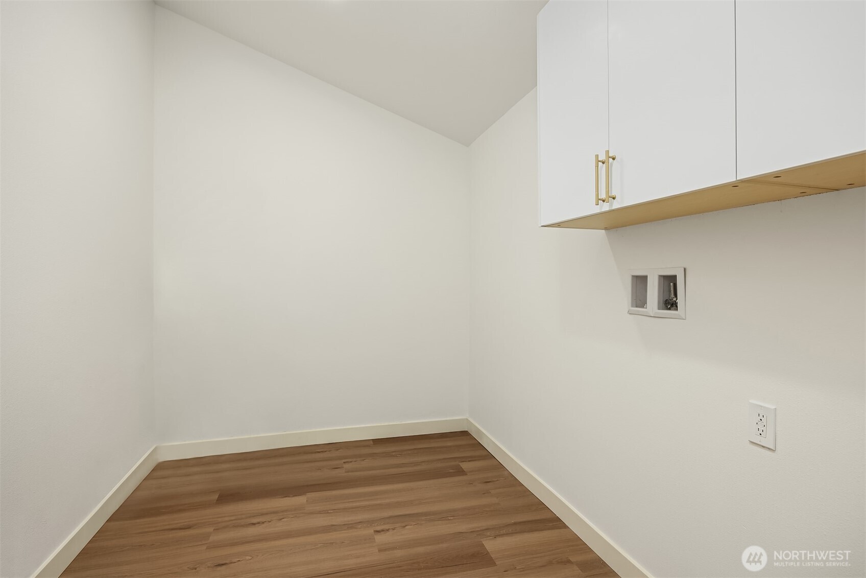 15744 Renton Issaquah Road Property Photo 23