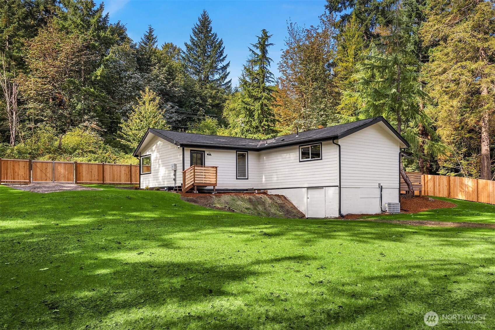 15744 Renton Issaquah Road Property Photo 26