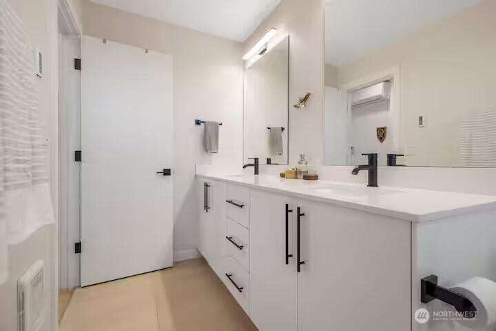 1131 Nw 57th Street B Property Photo 12