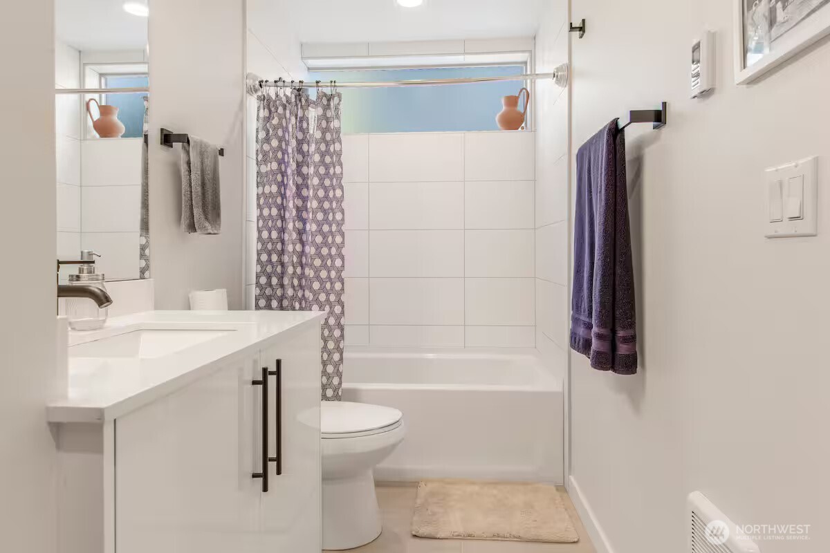 1131 Nw 57th Street B Property Photo 13