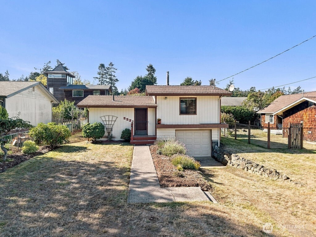 5521 Jackman Street Property Photo 1