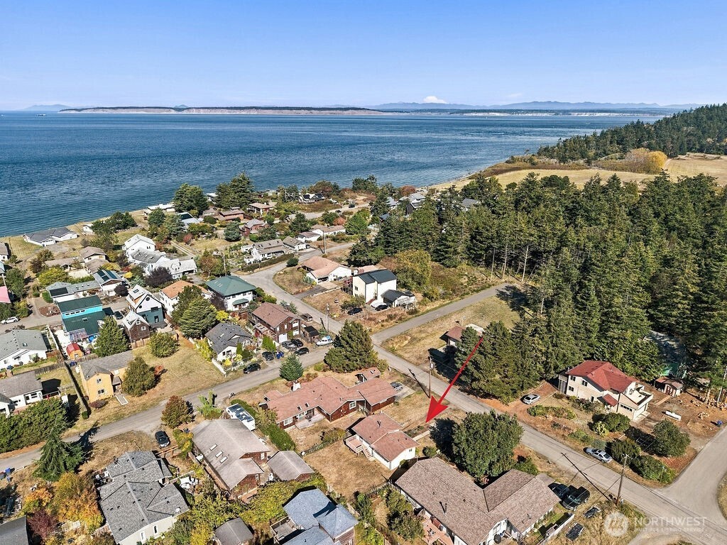 5521 Jackman Street Property Photo 2