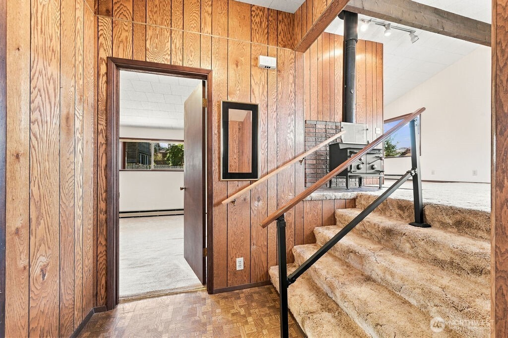 5521 Jackman Street Property Photo 5
