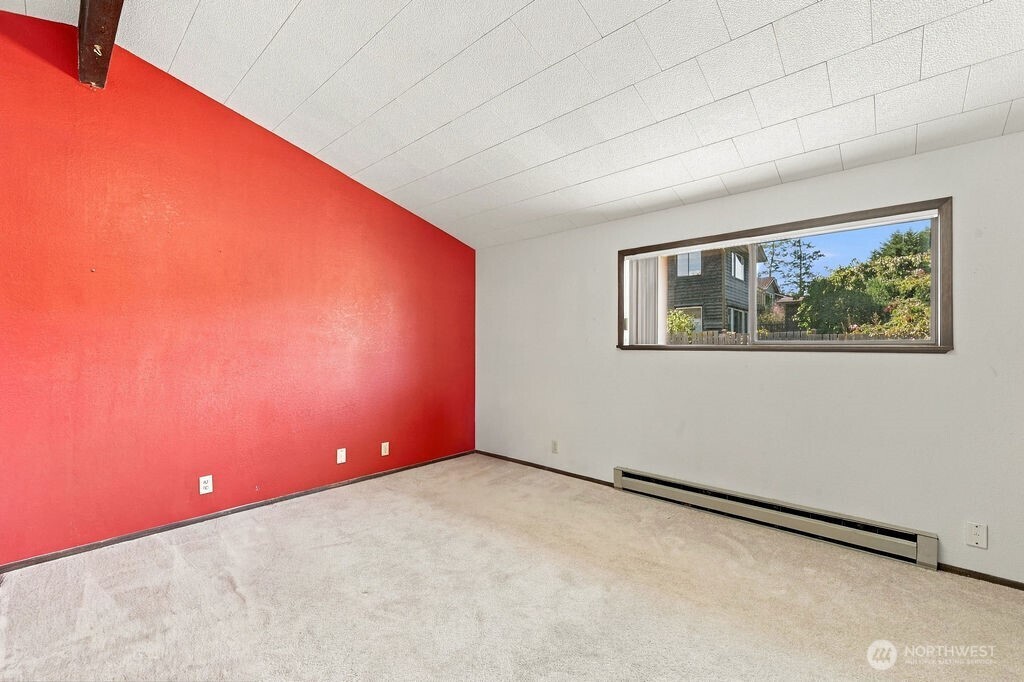 5521 Jackman Street Property Photo 7