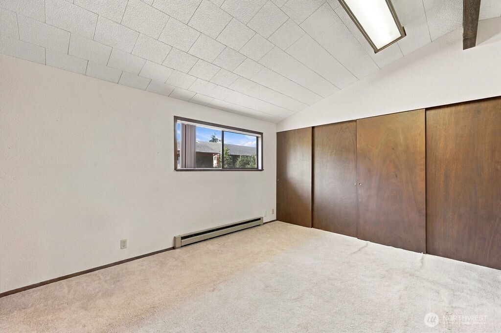 5521 Jackman Street Property Photo 8