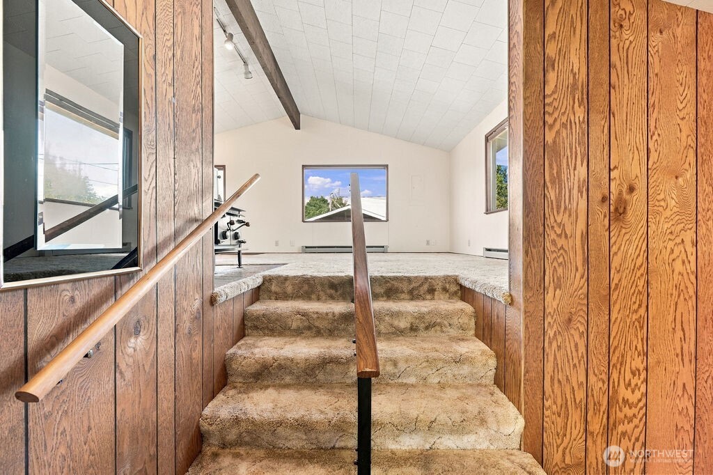 5521 Jackman Street Property Photo 10