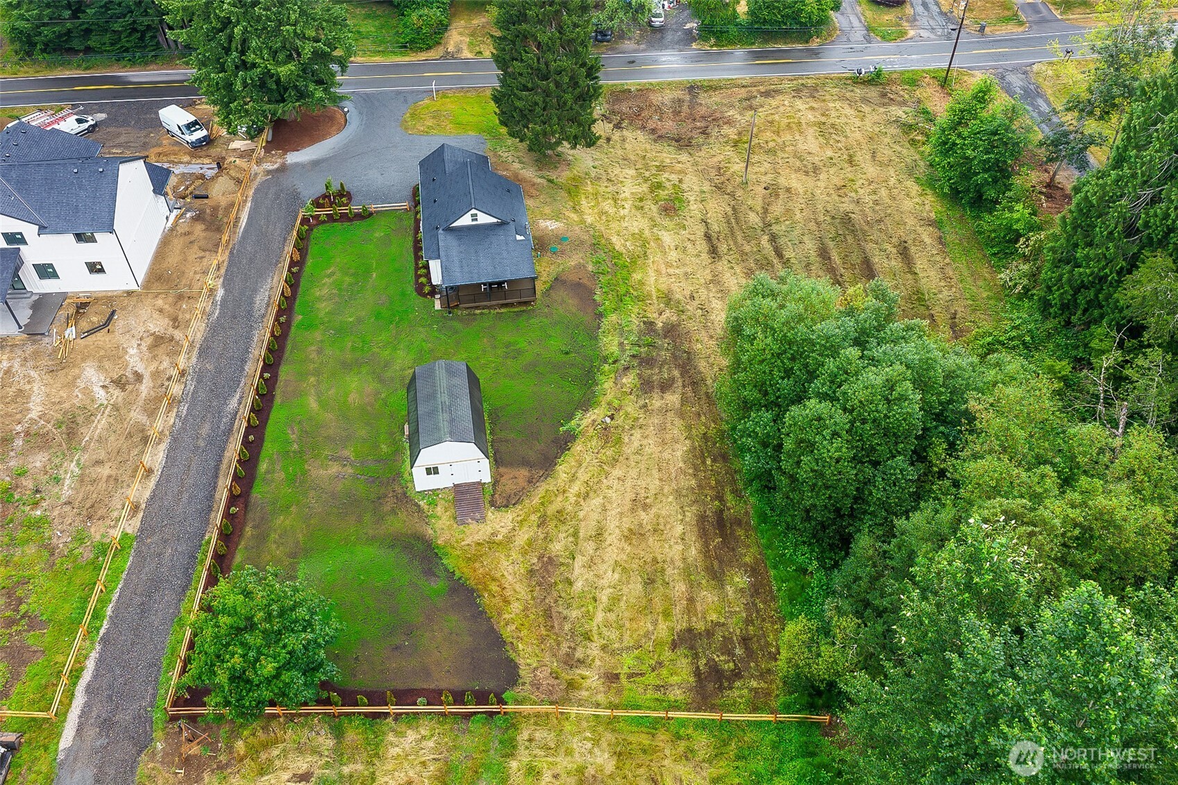 12816 2nd Street Property Photo 3