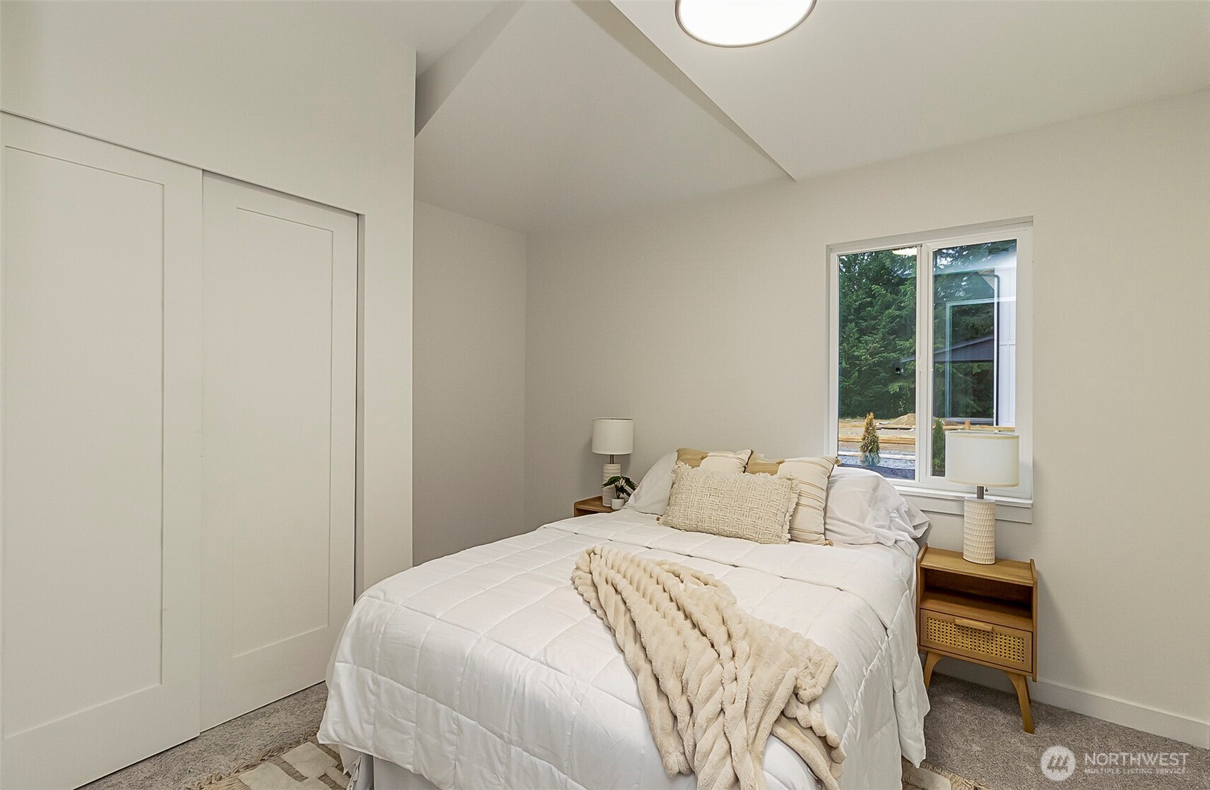 12816 2nd Street Property Photo 22