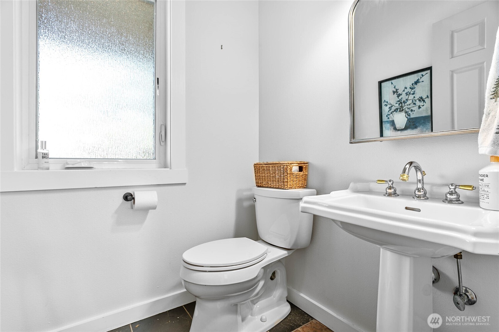 2693 Lindsay Rd Property Photo 18