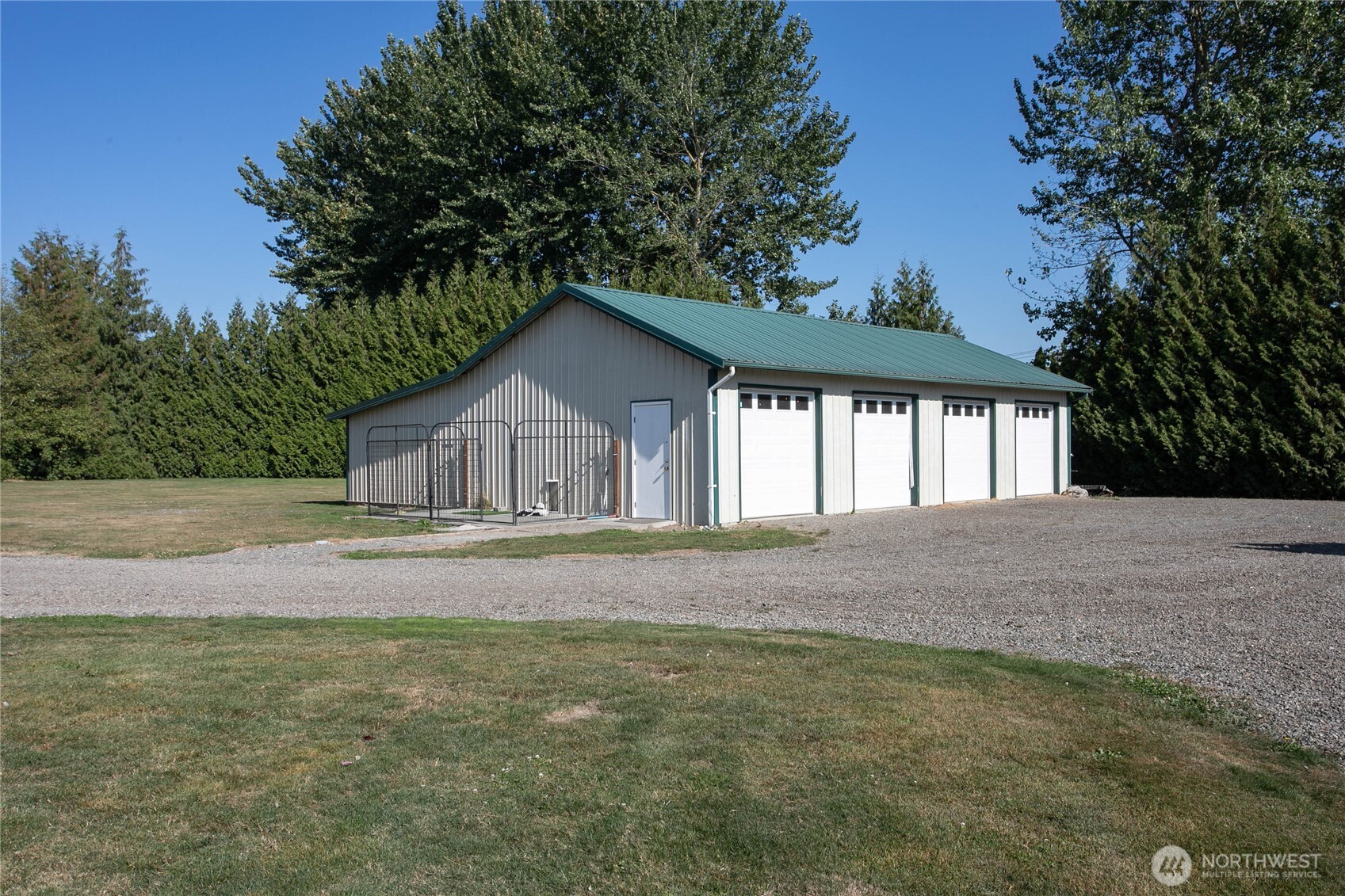 2693 Lindsay Rd Property Photo 32