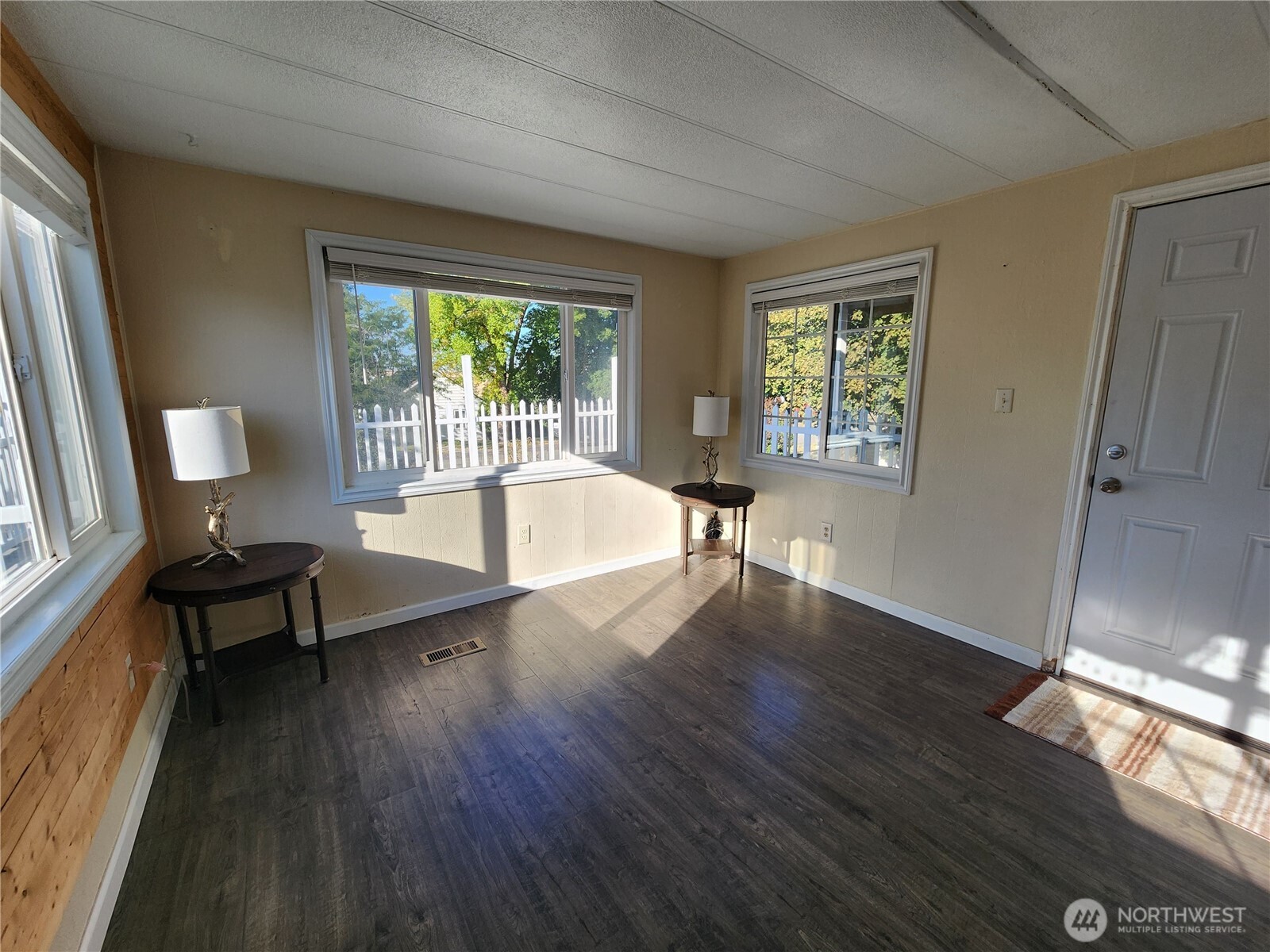 720 E Locust Street Property Photo 13