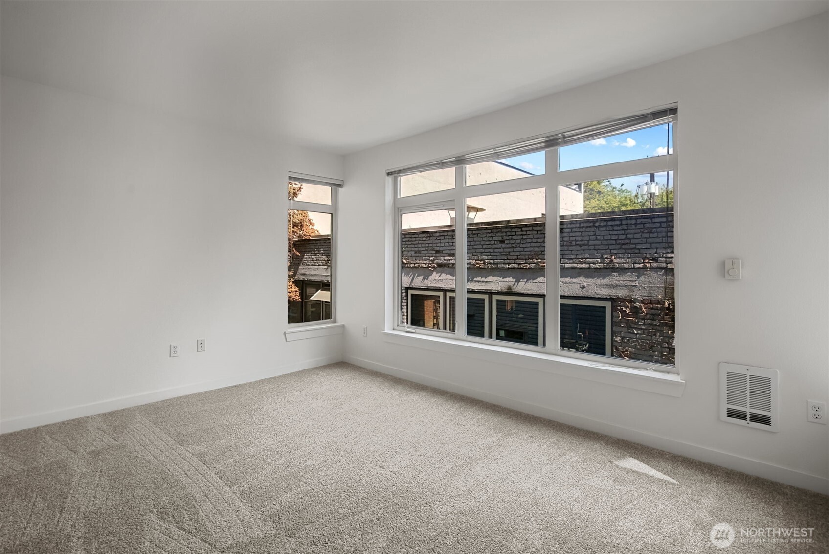 1610 Belmont Avenue 314 Property Photo 3