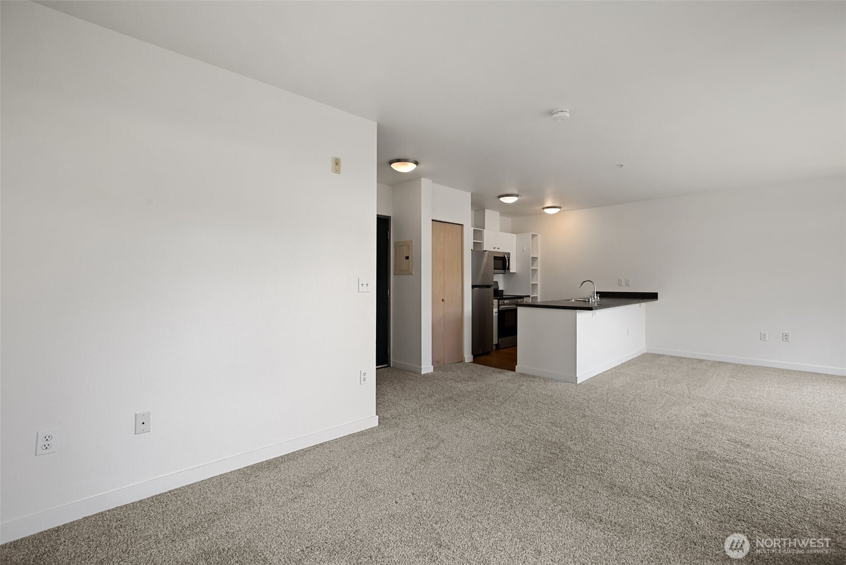 1610 Belmont Avenue 314 Property Photo 13