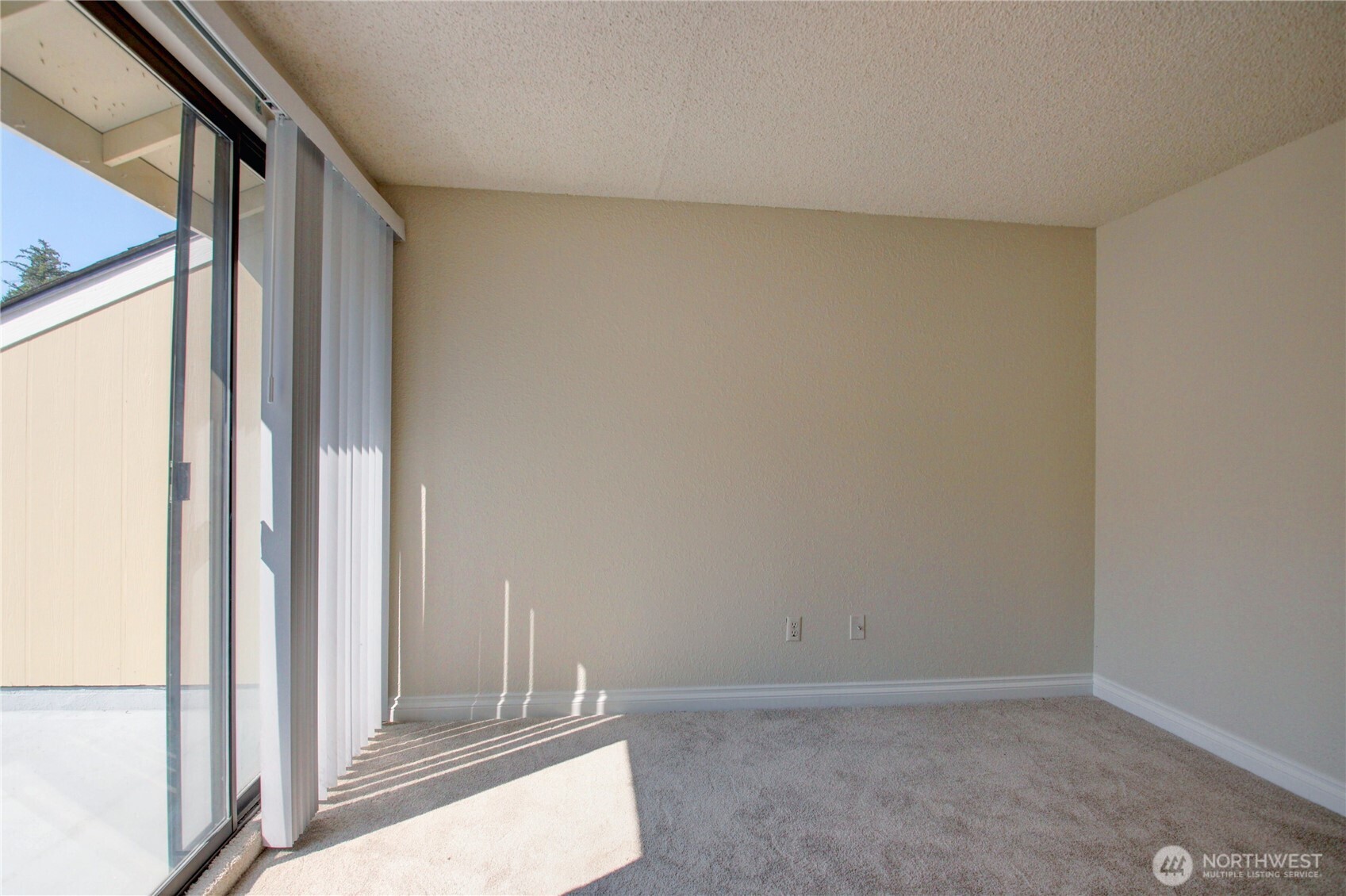 2630 Club Court 101 Property Photo 22