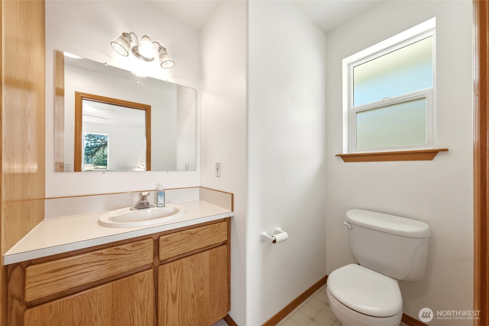 623 South Touchet Road Property Photo 17